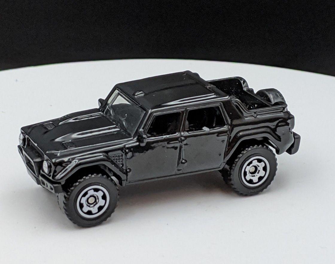 Lamborghini LM002