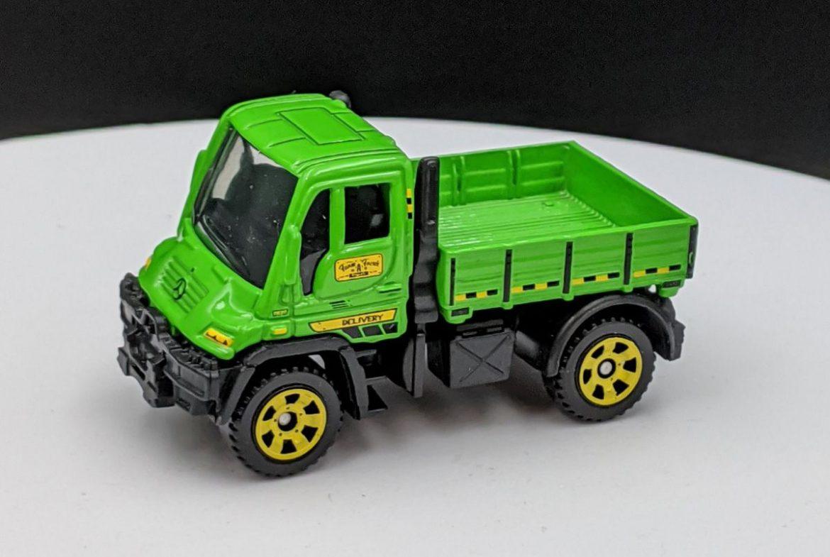 Mercedes Benz Unimog