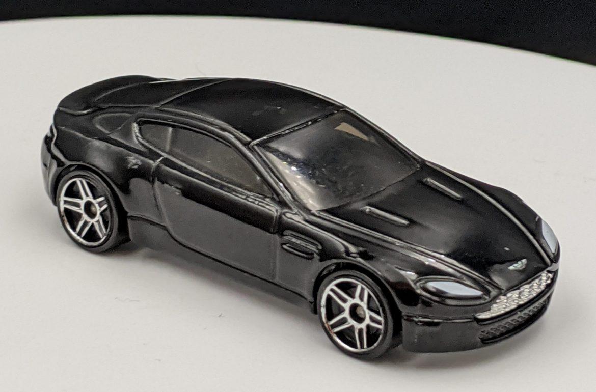 Aston Martin Vantage