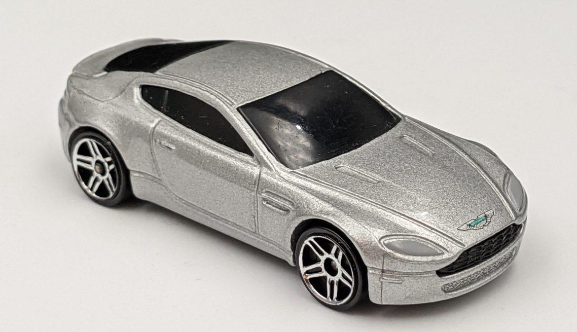 Aston Martin Vantage