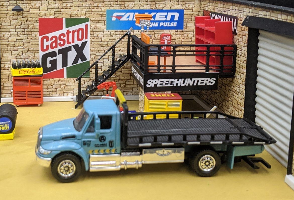 International Flat Bed