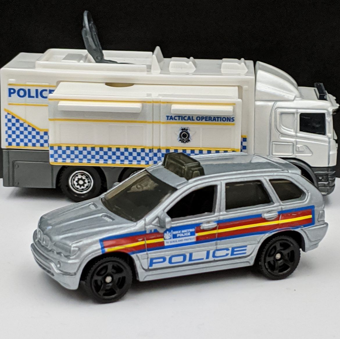 BMW X5 UK Police Livery