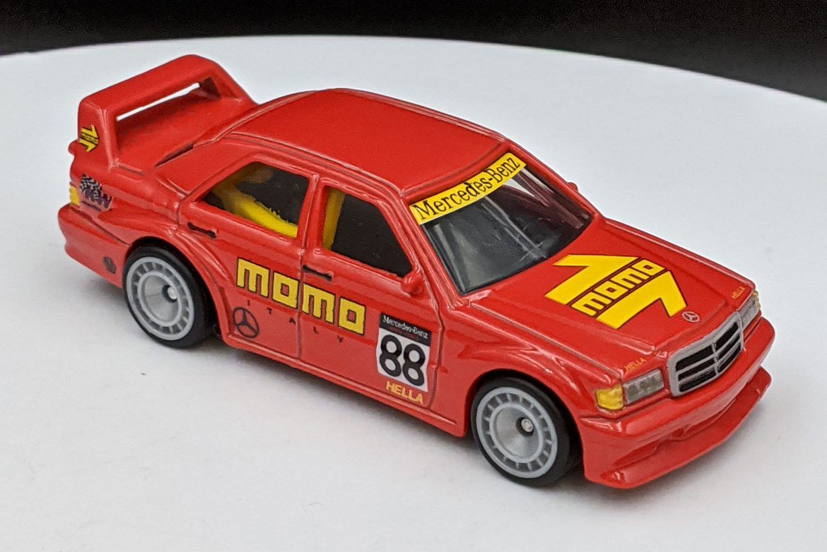 Mercedes Benz 190E EVO Momo Livery