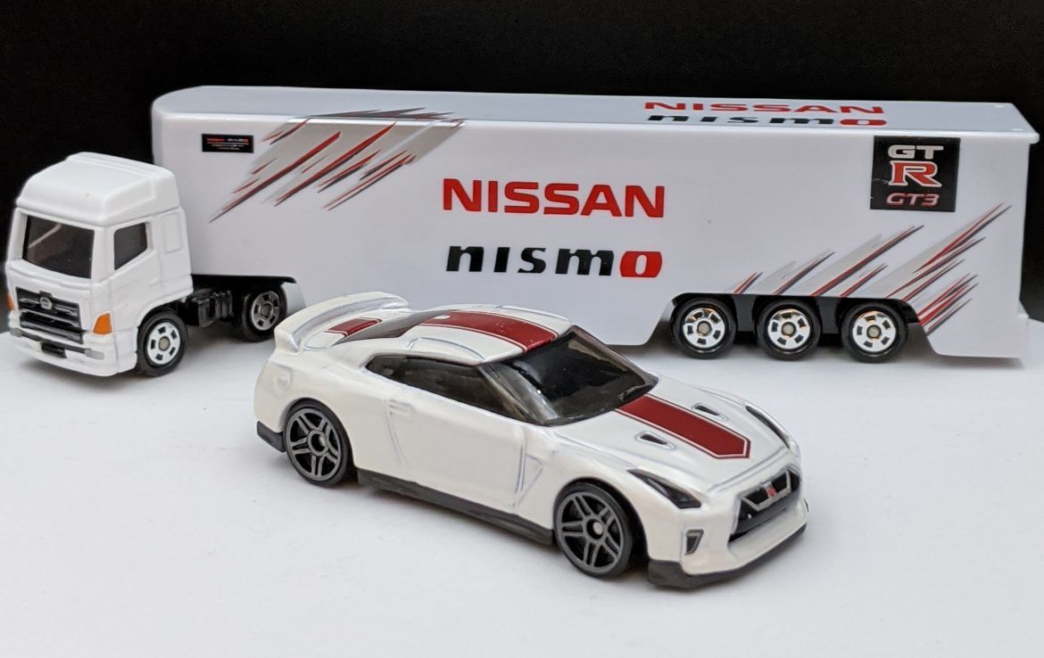 Nissan GTR 50th Anniversary model