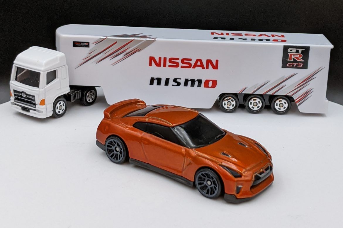 Nissan GTR