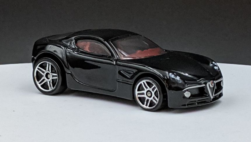 Alfa Romeo 8c