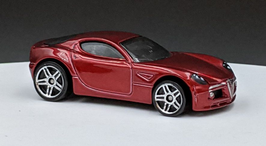 Alfa Romeo 8c