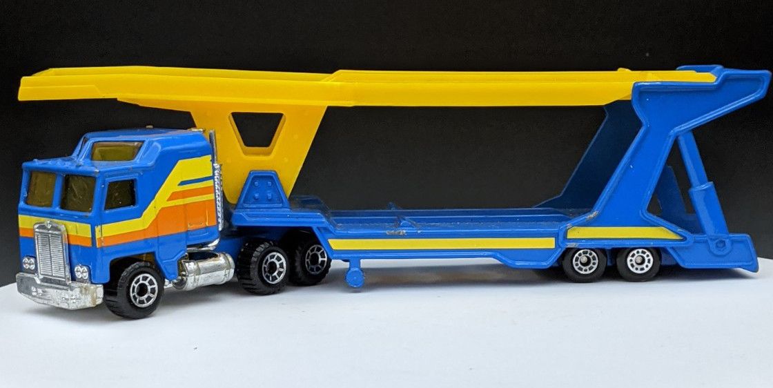 Kenworth Cabover with Car Trailer