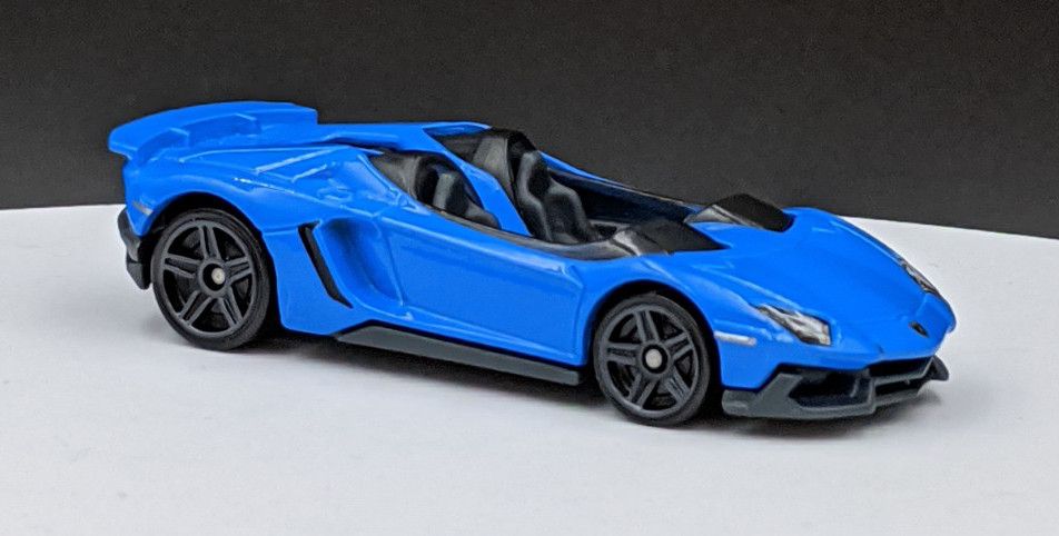 Lamborghini Aventador J
