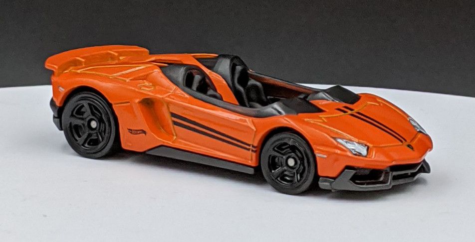 Lamborghini Aventador J