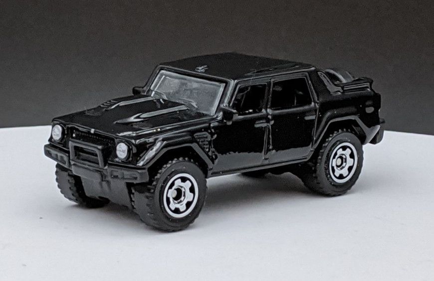 Lamborghini LM002