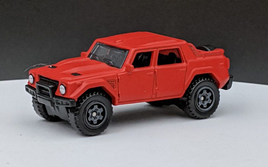 Lamborghini LM002