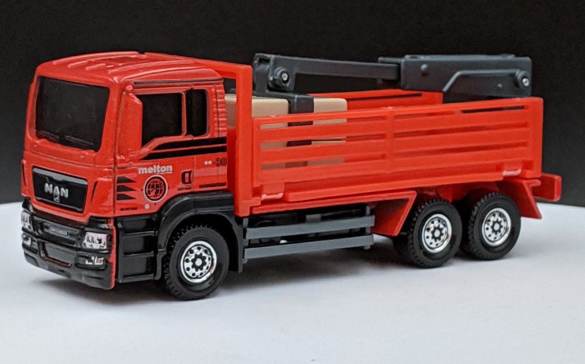 MAN Flatbed with Crane