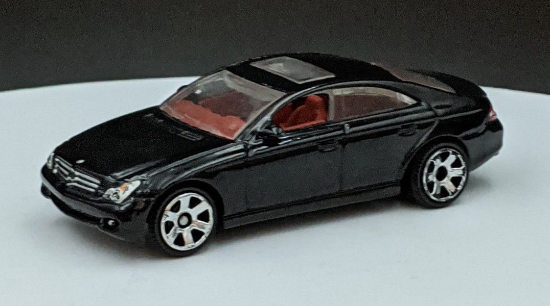 Mercedes Benz CLS 500