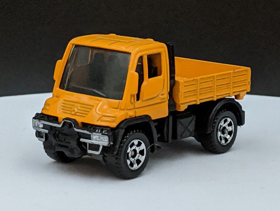 Mercedes Benz Unimog
