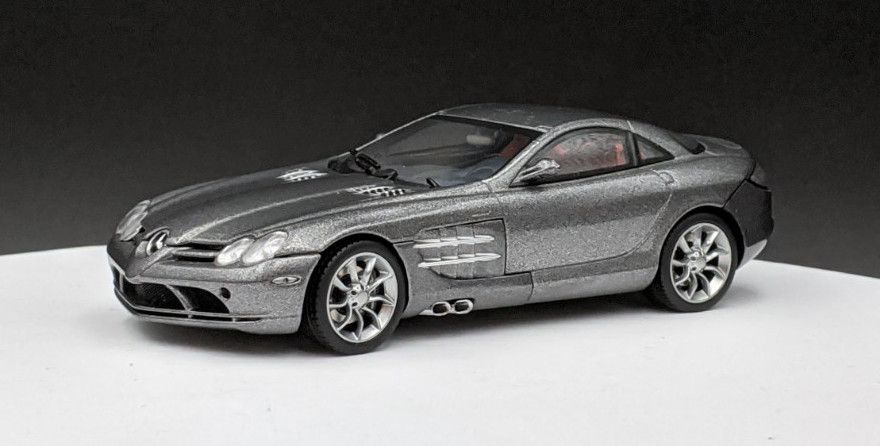 Mercedes Benz SLR McLaren
