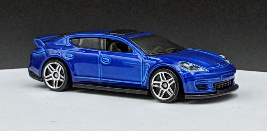 Porsche Panamera Turbo S