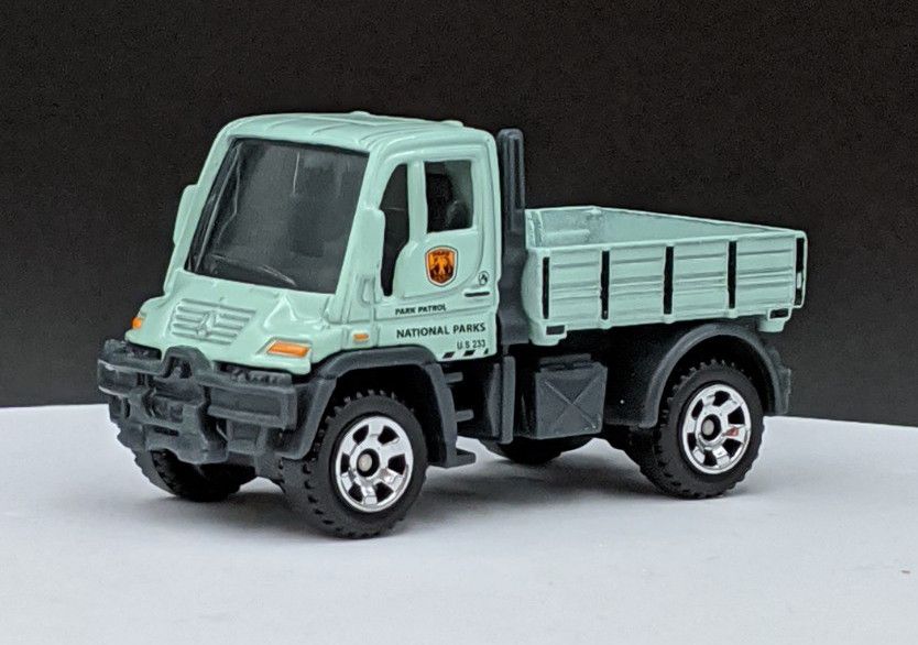Mercedes Benz Unimog National Parks Livery