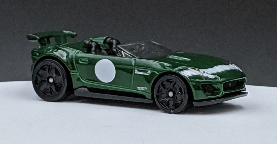 Jaguar F Type Project 7