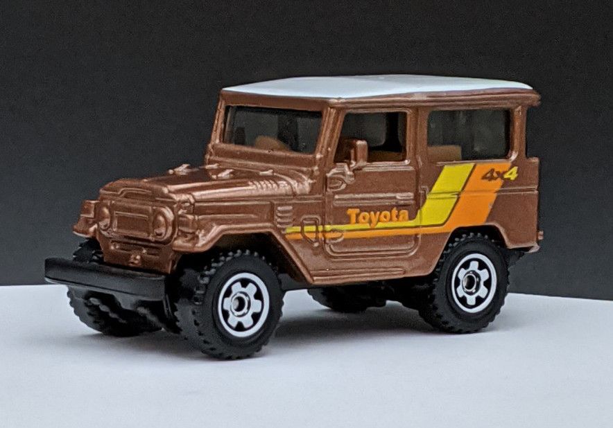 Toyota Landcruiser SWB