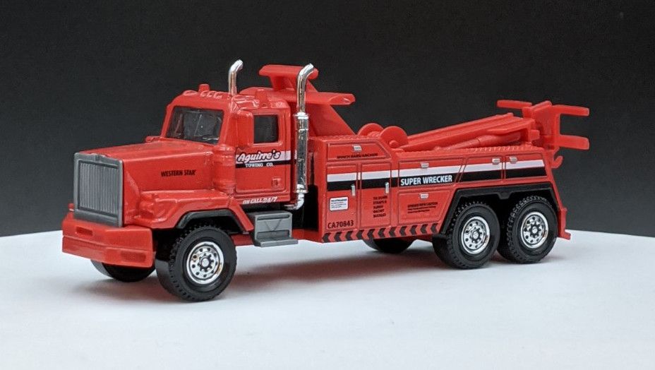Western Star Heavy Duty tow truck