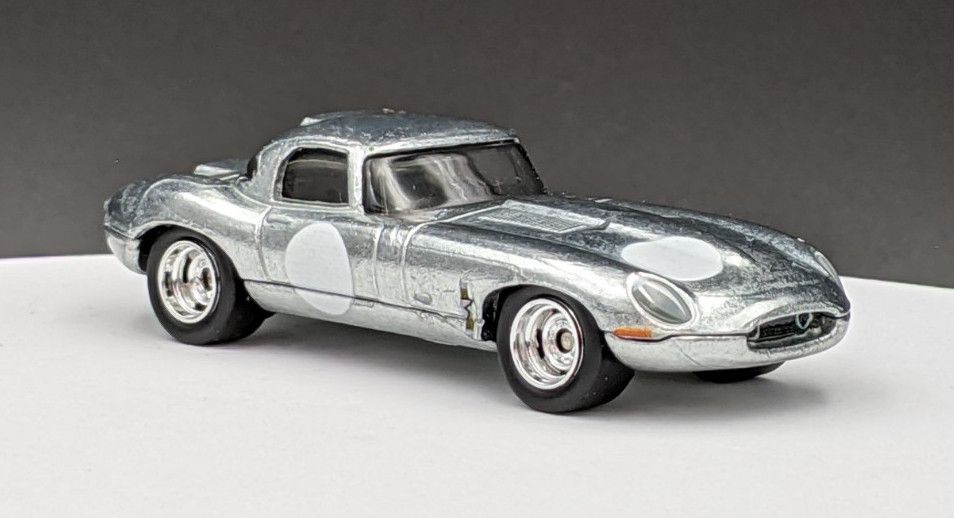 Jaguar F Type Lightweight