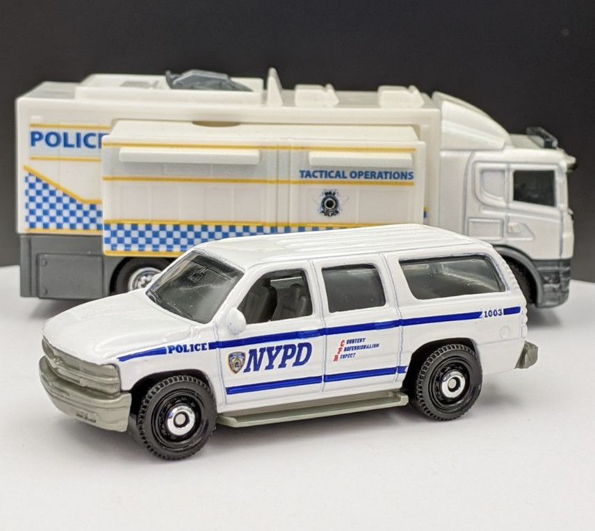 Chevy Suburban NYPD Livery