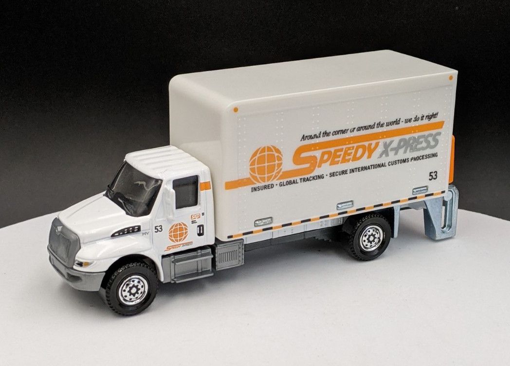 International Durastar Box Truck Speedy Express Livery – Working lift