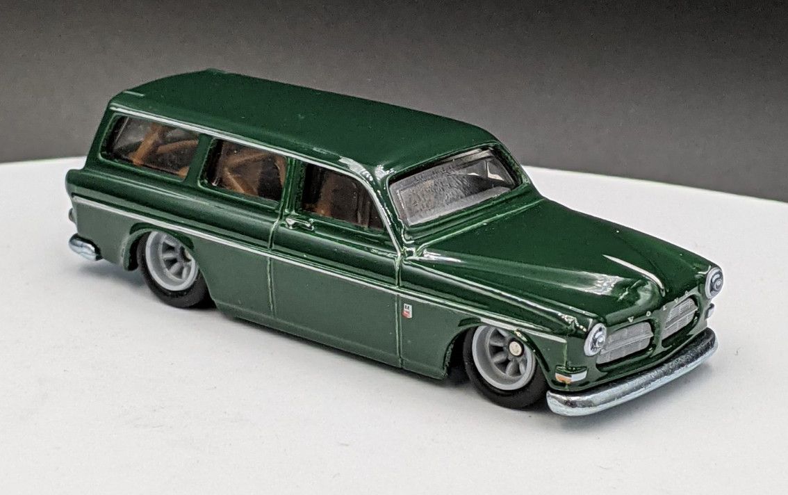 Volvo P220 Amazon Wagon
