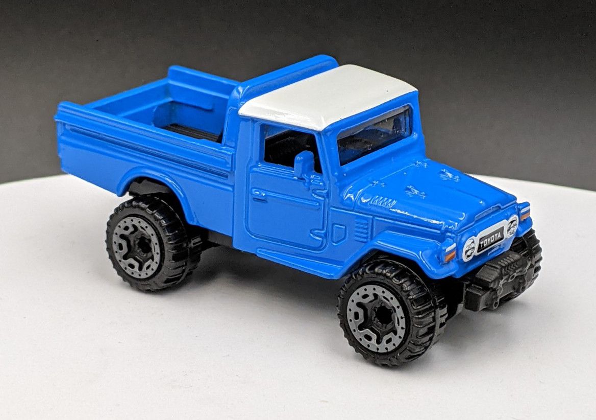 Toyota Land Cruiser FJ45