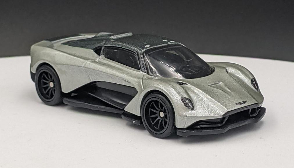 Aston Martin Valhalla Concept