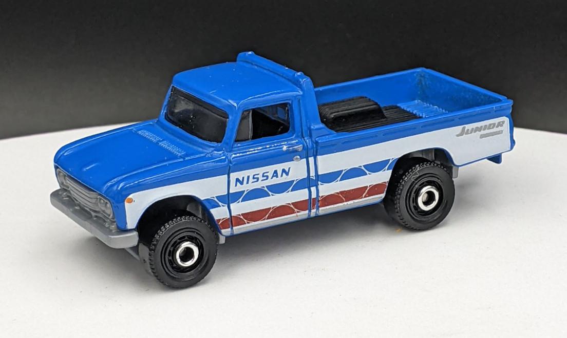 Nissan Junior Nissan Livery