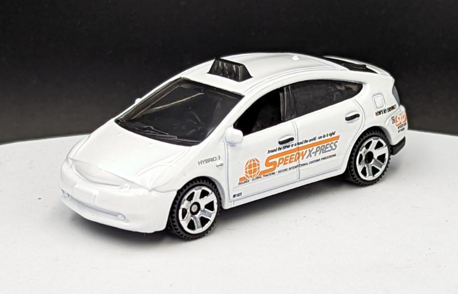 Toyota Prius Speedy Express Livery