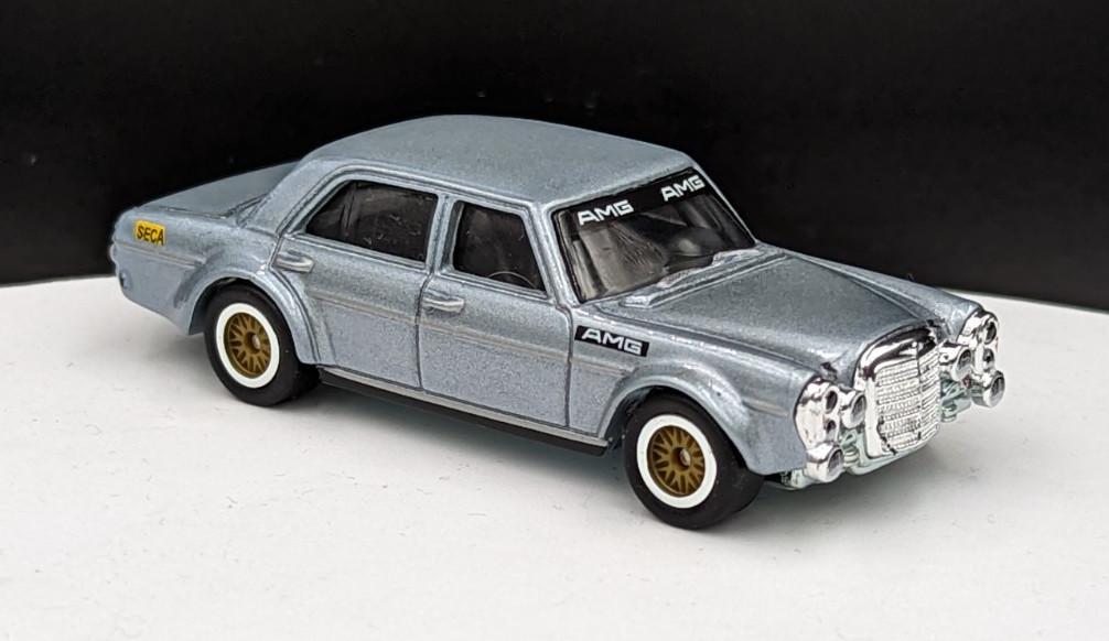 Mercedes Benz SEL 6.8 AMG