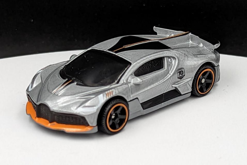 Bugatti Divo MB 70th Livery