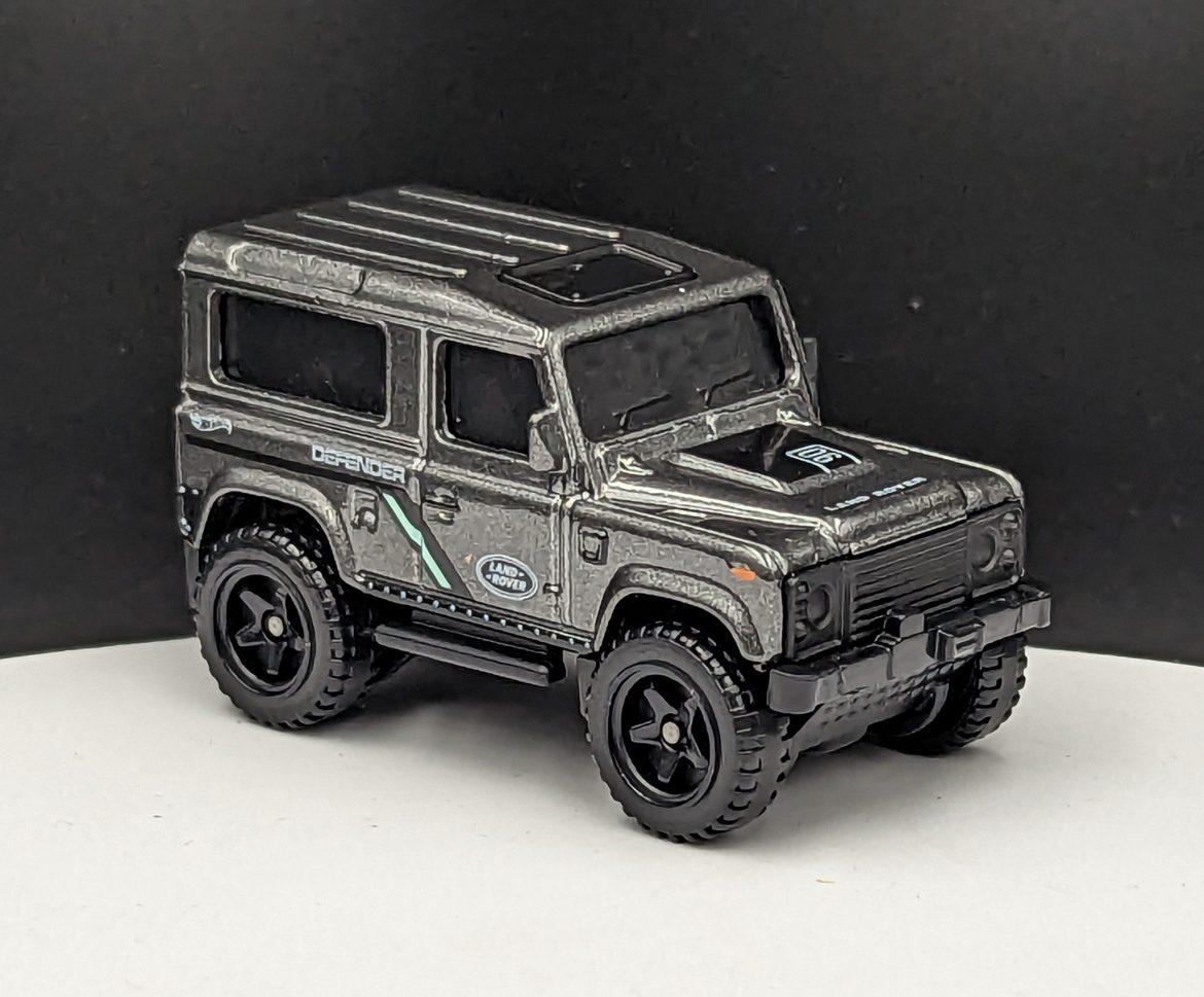 Land Rover Defender 90