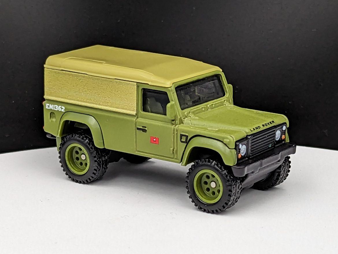 Land Rover Defender 110