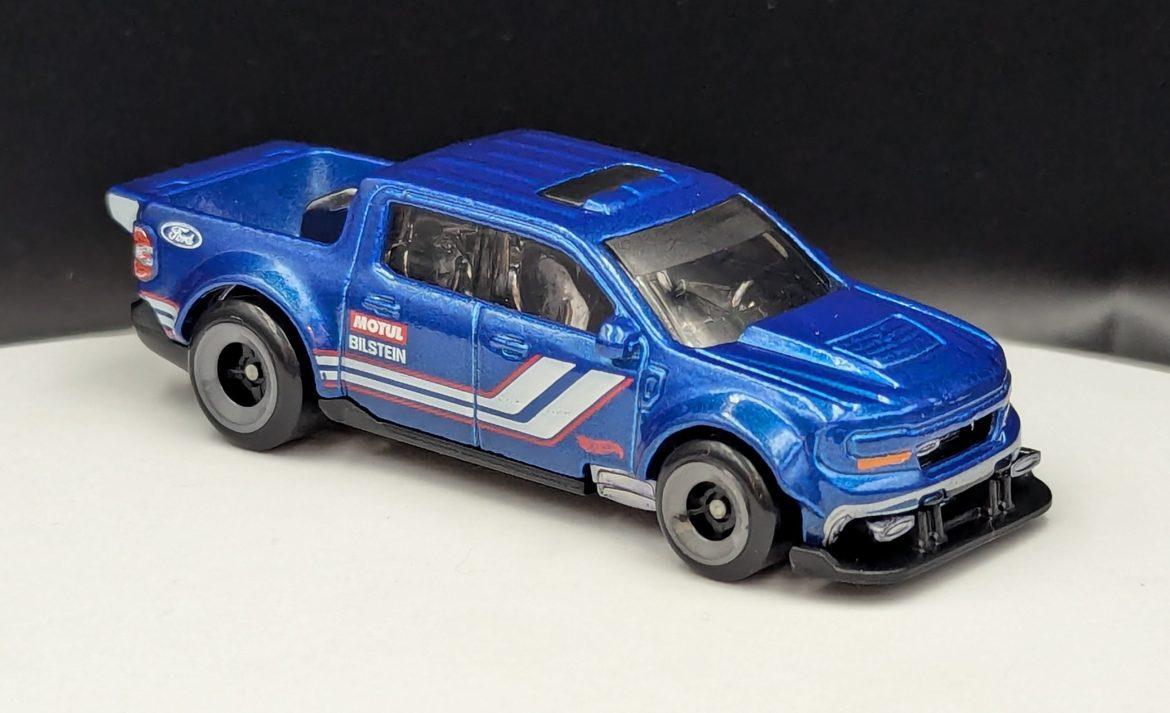 Ford Maverick Custom