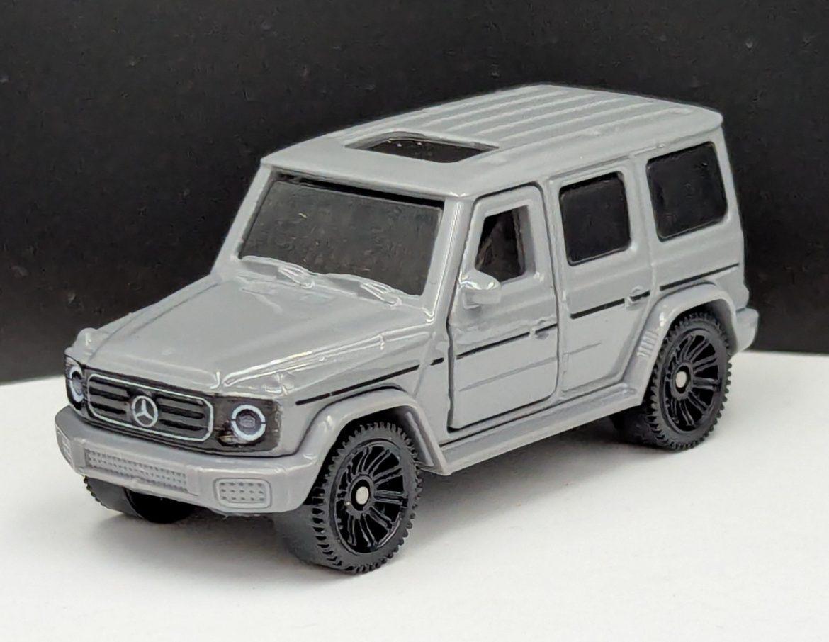 Mercedes Benz G580 with EQ