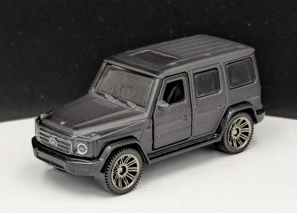 Mercedes Benz G580 with EQ